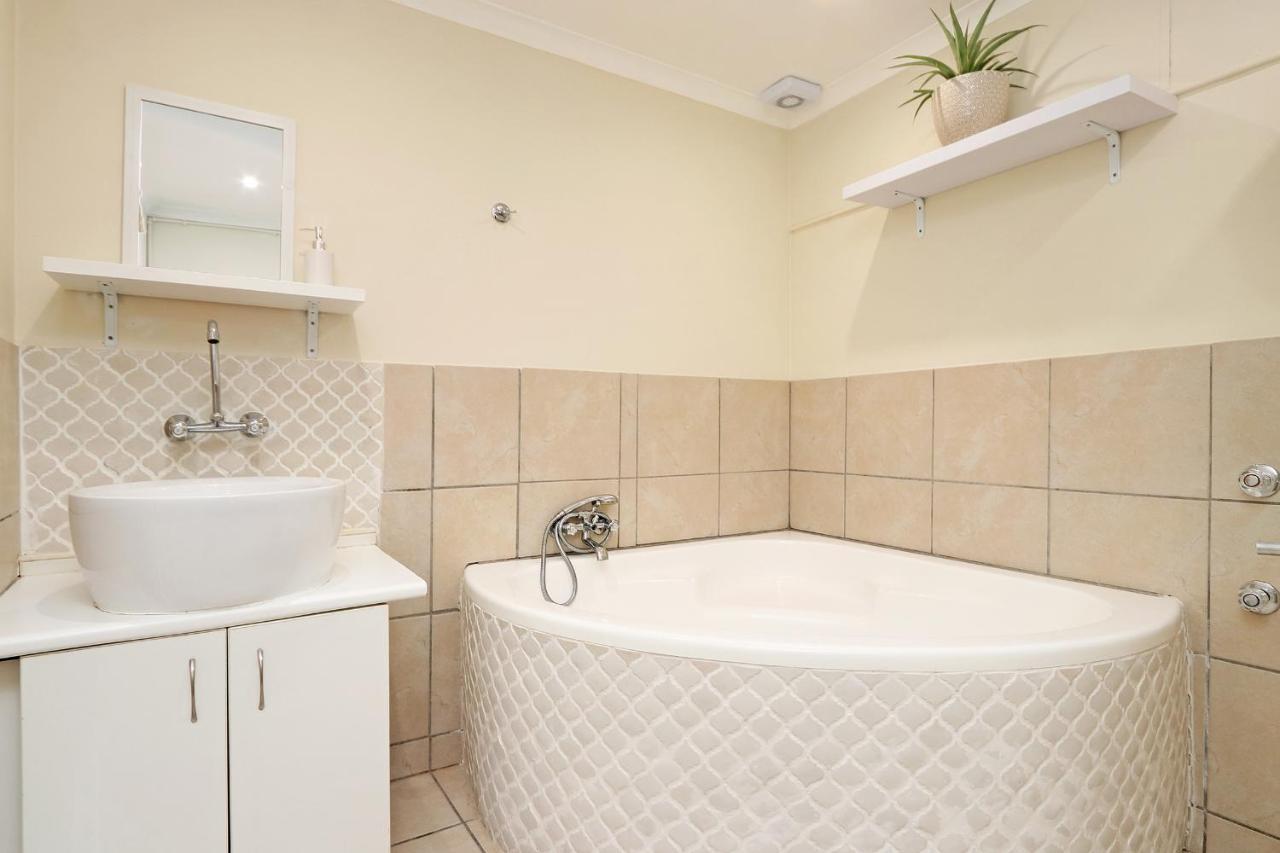 The Bohemian Guesthouse Cape Town Ngoại thất bức ảnh